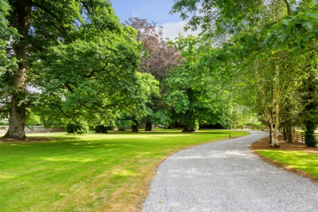 Photo of Ballintoher House, Ballintoher, Nenagh, E45TX68