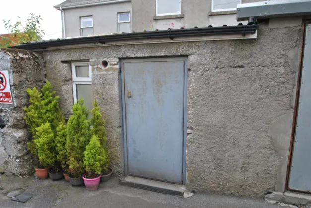 Photo of 1 Green Street, Roscrea, Co. Tipperary, E53 RK10