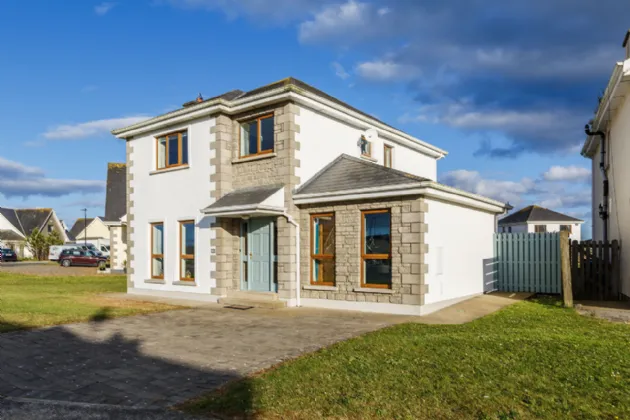 Photo of 38 South Bay, Rosslare Strand, Co. Wexford, Y35 CD43