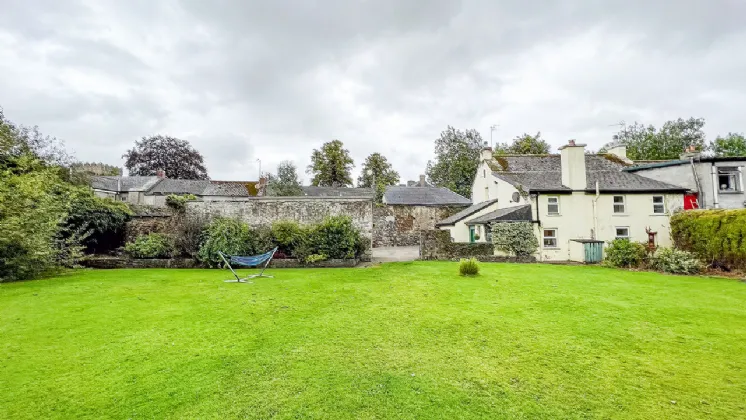 Photo of The Green, Gowran, Co. Kilkenny, R95 Y7T8