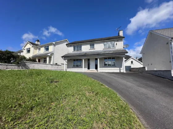 Photo of 3 Cortolvin View,, Monaghan Town., H18 H489