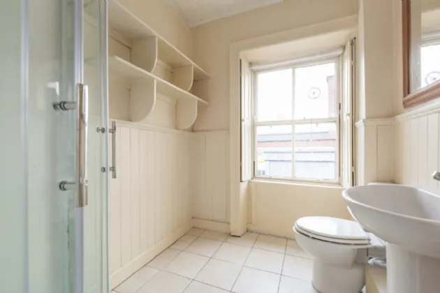 Photo of 12 Eastmoreland Place, Dublin 4, D04 FR13