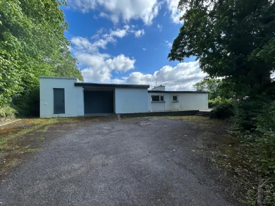 Photo of Hillock House, Gortaree, Aghadoe, Killarney Co. Kerry, V93 F6F5