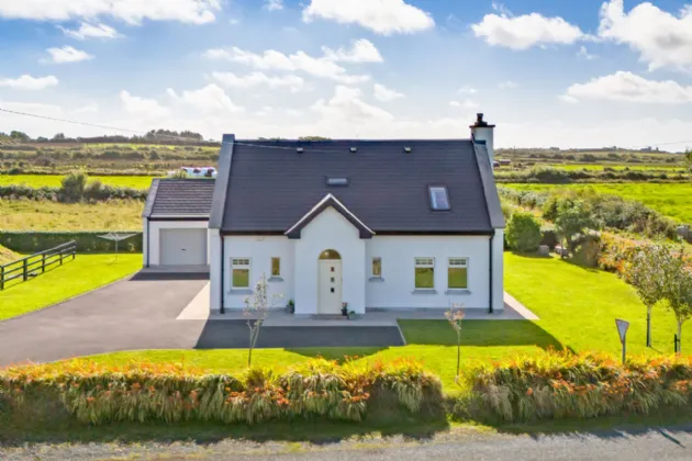 Photo of Kilsadar Cottage, Breagwy, Ballinfull, Co. Sligo, F91 X0K6