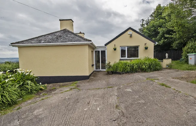 Photo of Bay View Cottage, Ballyknock, Dungarvan, Co Waterford, X35Y721