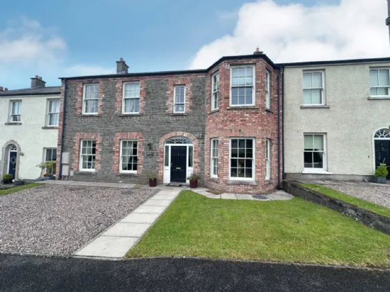 Photo of 9 Village Square,, Glaslough, H18 D793