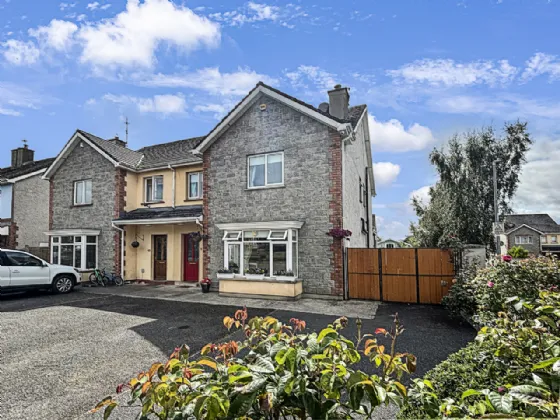 Photo of 50 Cluain Muillean, Tyone, Nenagh, Co. Tipperary, E45PY66