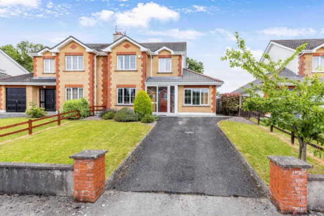 Photo of 15 Oakwood Crescent, Ballyhaise, Co. Cavan, H12 YX01