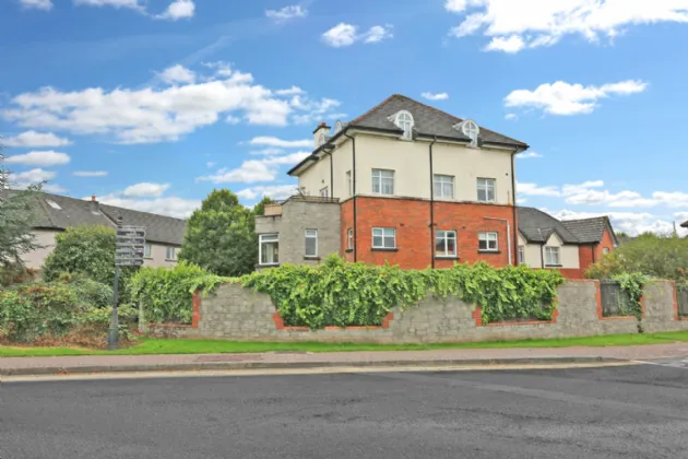 Photo of 2 Alandale Orchard, South Circular Road, Limerick, V94NX24