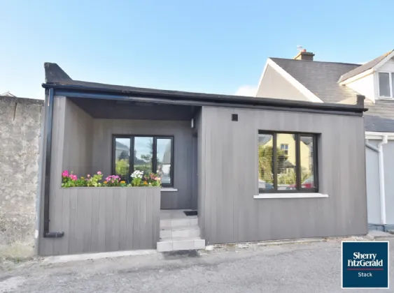 Photo of Lartigue Road, Ballybunion, Co Kerry, V31 HX70