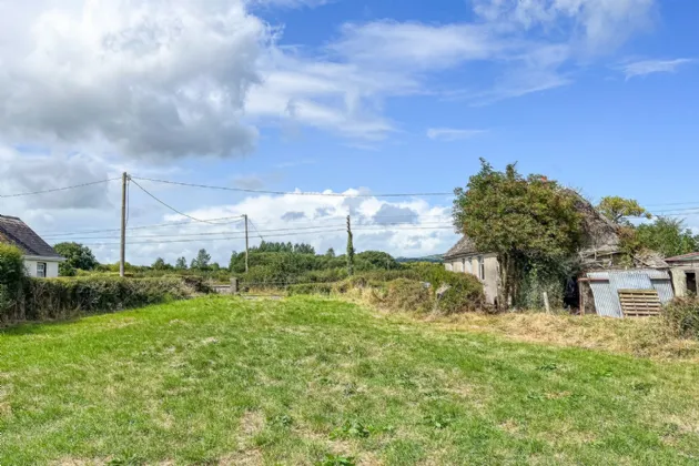 Photo of Clinstown Road, Freshford, Co. Kilkenny, R95 P8X5