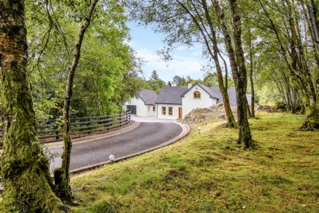 Photo of Edgebrook House, Legnahoorey, Kilmacrennan, Co. Donegal, F92Y2CD