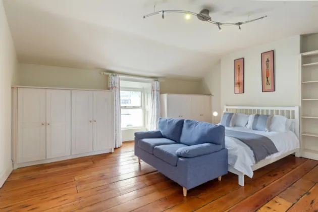 Photo of Strand Lodge, 5 Strand Road, Sandymount, Dublin 4, D04 X461