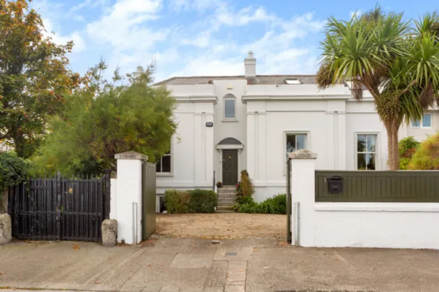 Photo of Strand Lodge, 5 Strand Road, Sandymount, Dublin 4, D04 X461