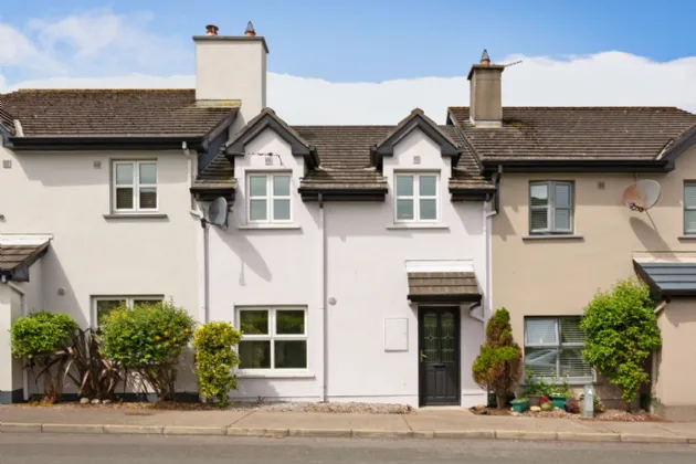 Photo of 5 Knocknarea View, Top Road, Strandhill, Co. Sligo, F91V2X3