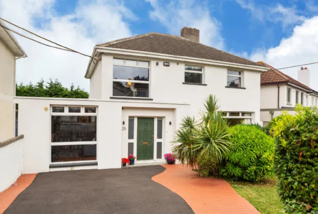 Photo of 25 Beech Park Road, Foxrock, Dublin 18, D18 F4W9