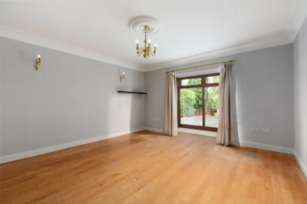 Photo of Woodbine, Owendore Avenue, Rathfarnham, Dublin 14, D14 V2Y0