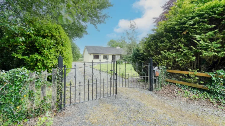 Photo of Chez Nous, Portlaoise Road, Abbeyleix, Co. Laois, R32D6X3