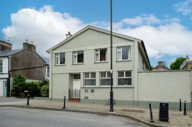 Photo of Bank House, Main Street, Doneraile, Co. Cork., P51 VYY9