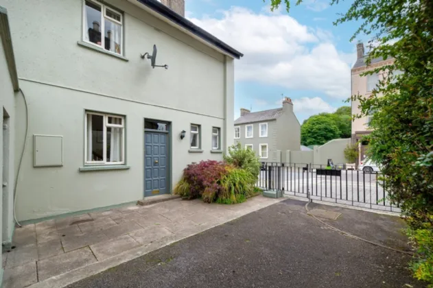 Photo of Bank House, Main Street, Doneraile, Co. Cork., P51 VYY9