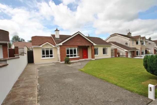 Photo of 40 Cluain Ard, Roscrea, Co. Tipperary, E53 X864