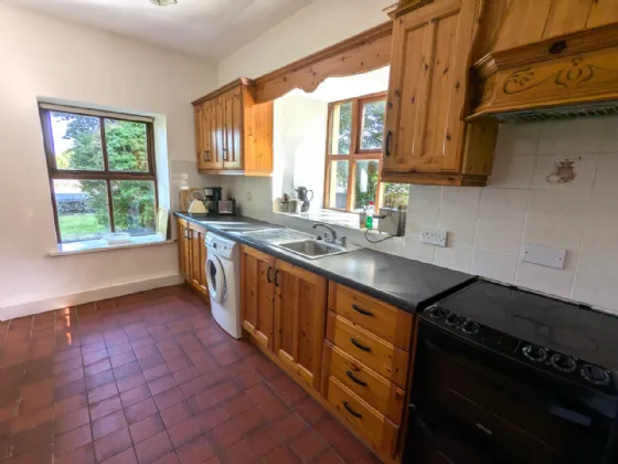 Photo of Bruijns Tree Cottage, Knockaraha East, Belclare, Westport, Co Mayo, F28 EE36