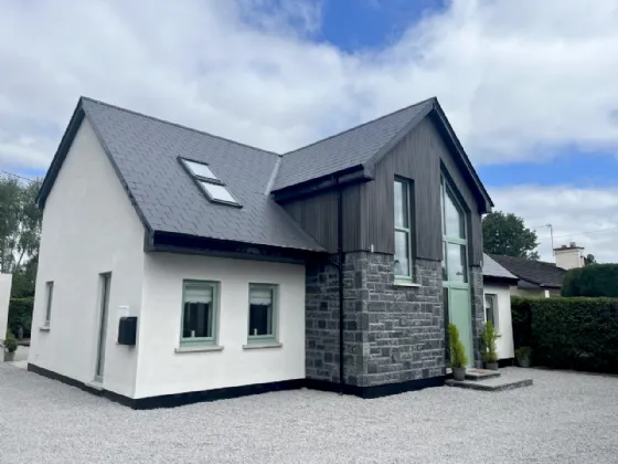 Photo of Newlands, Daingean Road, Tullamore, Co Offaly, R35Y434