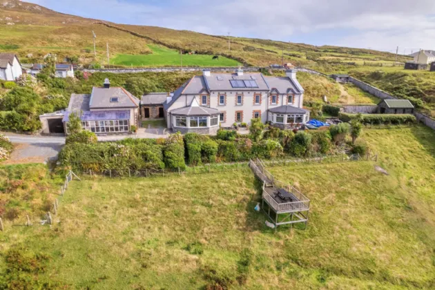 Photo of Dursey Shore Lighthouse Residence, Garnish, Beara, Co. Cork, P75 E954