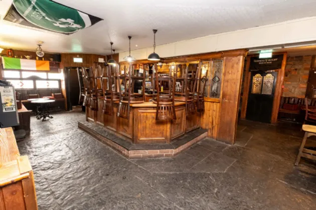 Photo of The Hilltop Inn, Sixmilebridge, Co Clare, V95 N6WY