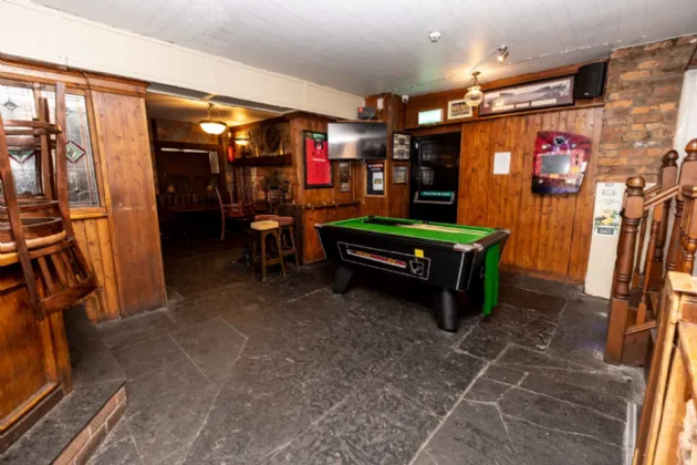 Photo of The Hilltop Inn, Sixmilebridge, Co Clare, V95 N6WY