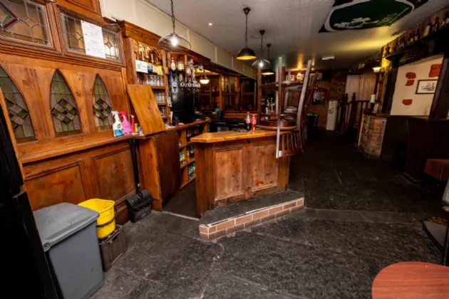 Photo of The Hilltop Inn, Sixmilebridge, Co Clare, V95 N6WY