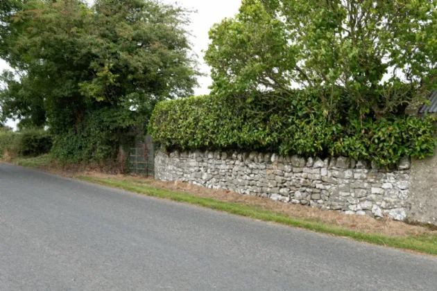 Photo of Harveys Cross, Ballacolla, Co. Laois, R32 PC66