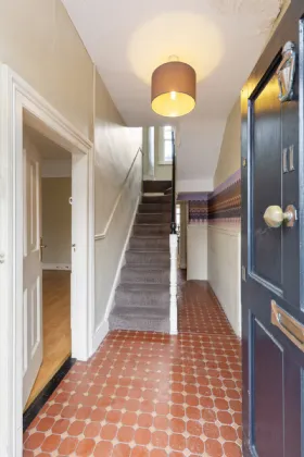 Photo of 11 Eastmoreland Place, Dublin 4, D04 XV18