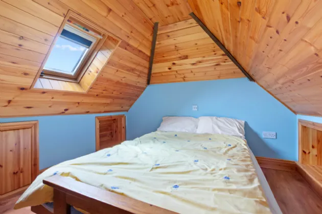 Photo of An Naomhóg, Inchinattin, Rosscarbery, Co Cork, P85 XW11