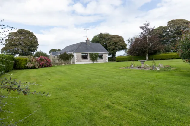 Photo of Hollyville, The Church, Kilmuckridge, Co. Wexford, Y25WC64