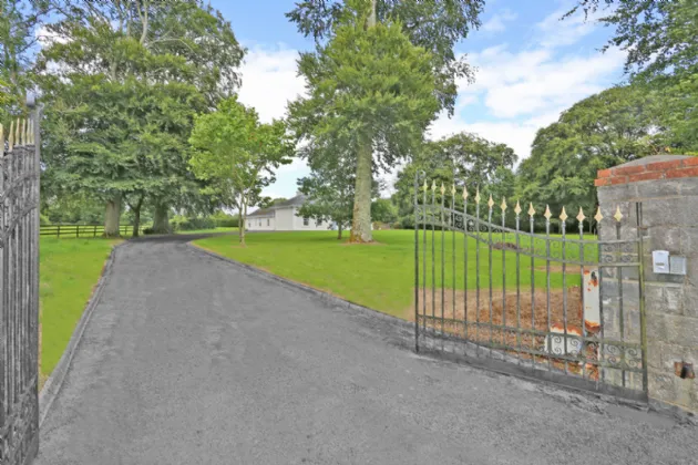 Photo of Waverley House, Lemenagh Beg, Newmarket on Fergus, Co Clare, V95 EH21