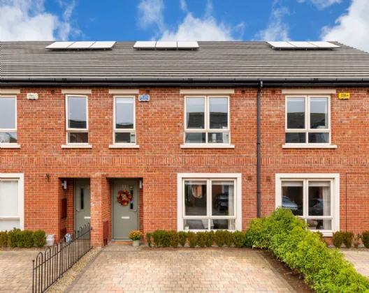 Photo of 27 Parkside Court (With Attic Conversion), Balgriffin, Dublin 13, D13 F38X