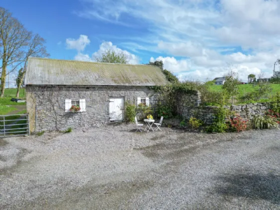 Photo of King's River Lodge On 6.5 Acres, Modeshill, Mullinahone, Co. Tipperary, E41 K582