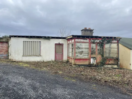 Photo of Derelict House, 4 The Chalets, Georges Street, Newport, Co. Mayo