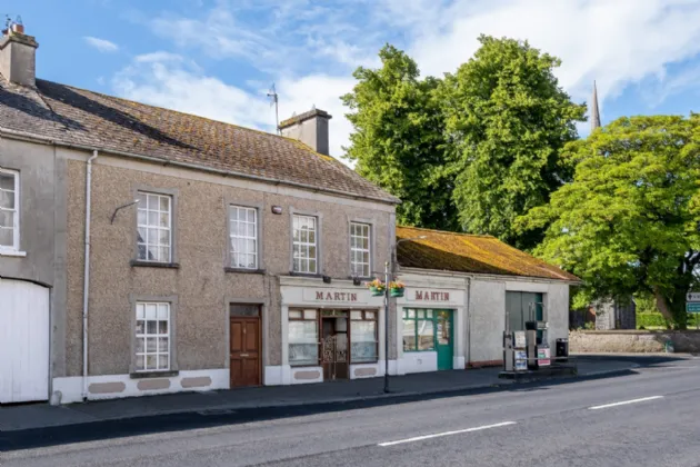 Photo of Martin's, St. Brendan's Street, Portumna, Co. Galway, H53 YX82