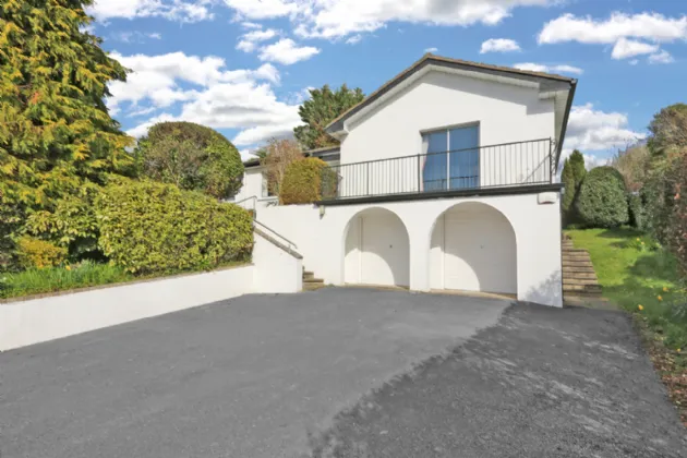 Photo of 7 Tullyvarraga Hill, Shannon, Co. Clare, V14CP28