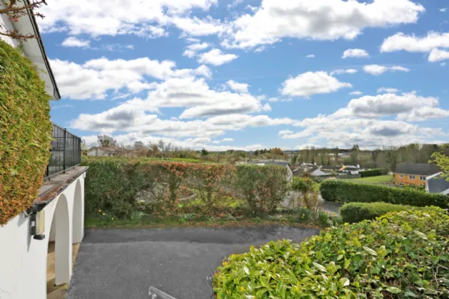 Photo of 7 Tullyvarraga Hill, Shannon, Co. Clare, V14CP28