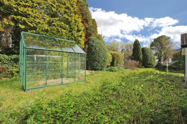 Photo of 7 Tullyvarraga Hill, Shannon, Co. Clare, V14CP28