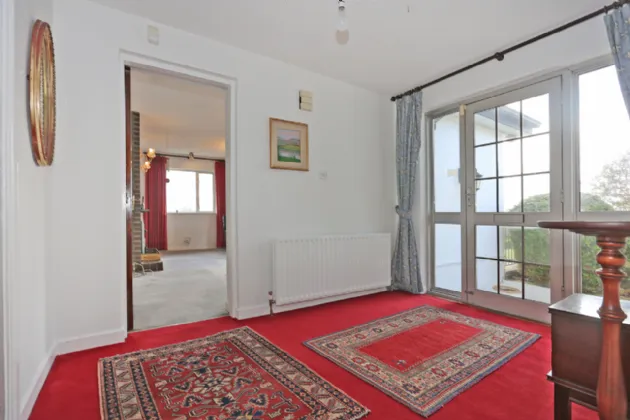 Photo of 7 Tullyvarraga Hill, Shannon, Co. Clare, V14CP28