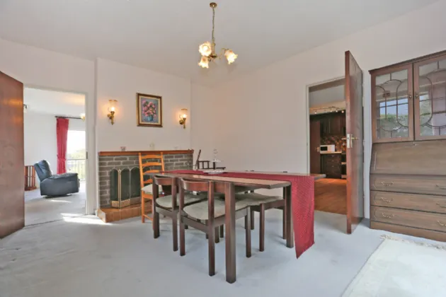 Photo of 7 Tullyvarraga Hill, Shannon, Co. Clare, V14CP28