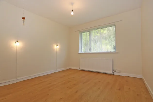 Photo of 7 Tullyvarraga Hill, Shannon, Co. Clare, V14CP28