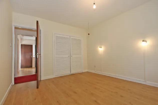 Photo of 7 Tullyvarraga Hill, Shannon, Co. Clare, V14CP28