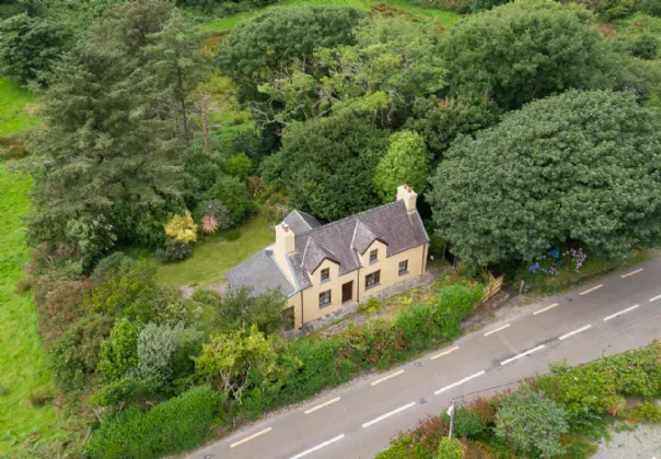 Photo of Blackthorn Cottage, Ballycarnahan, Caherdaniel, Co. Kerry, V93 D6P0