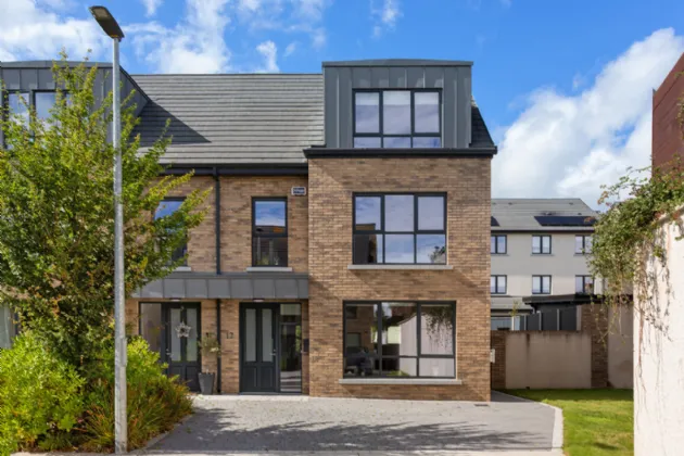 Photo of 12 Carraig Bui, Johnstown Road, Cabinteely, Dublin, A96XF5A