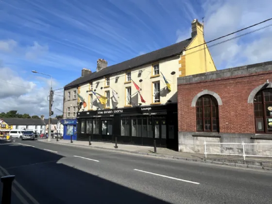 Photo of The Brian Boru, 49 Main Street, Cashel, E25 W966